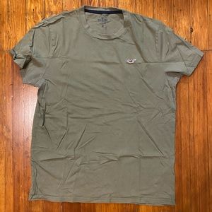 Hollister Olive Green must have crew neck tee